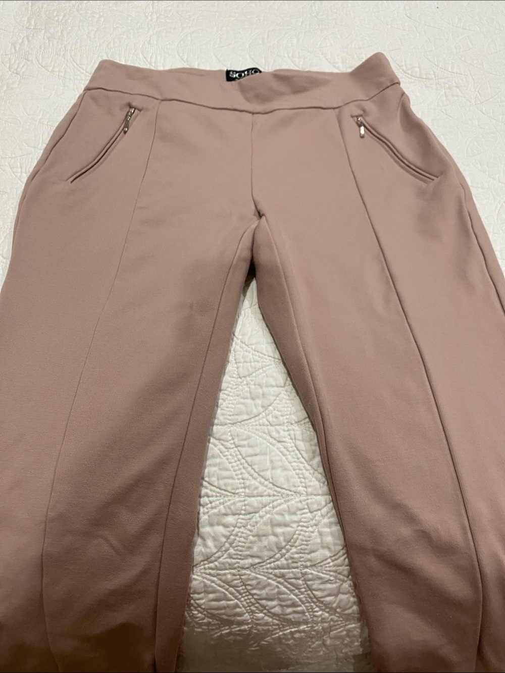 Soho Dusty Mauve Ponte Slim Ankle Pants